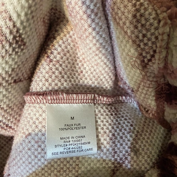 Pink Rose-Aztec Print Sweater - Picture 5 of 5